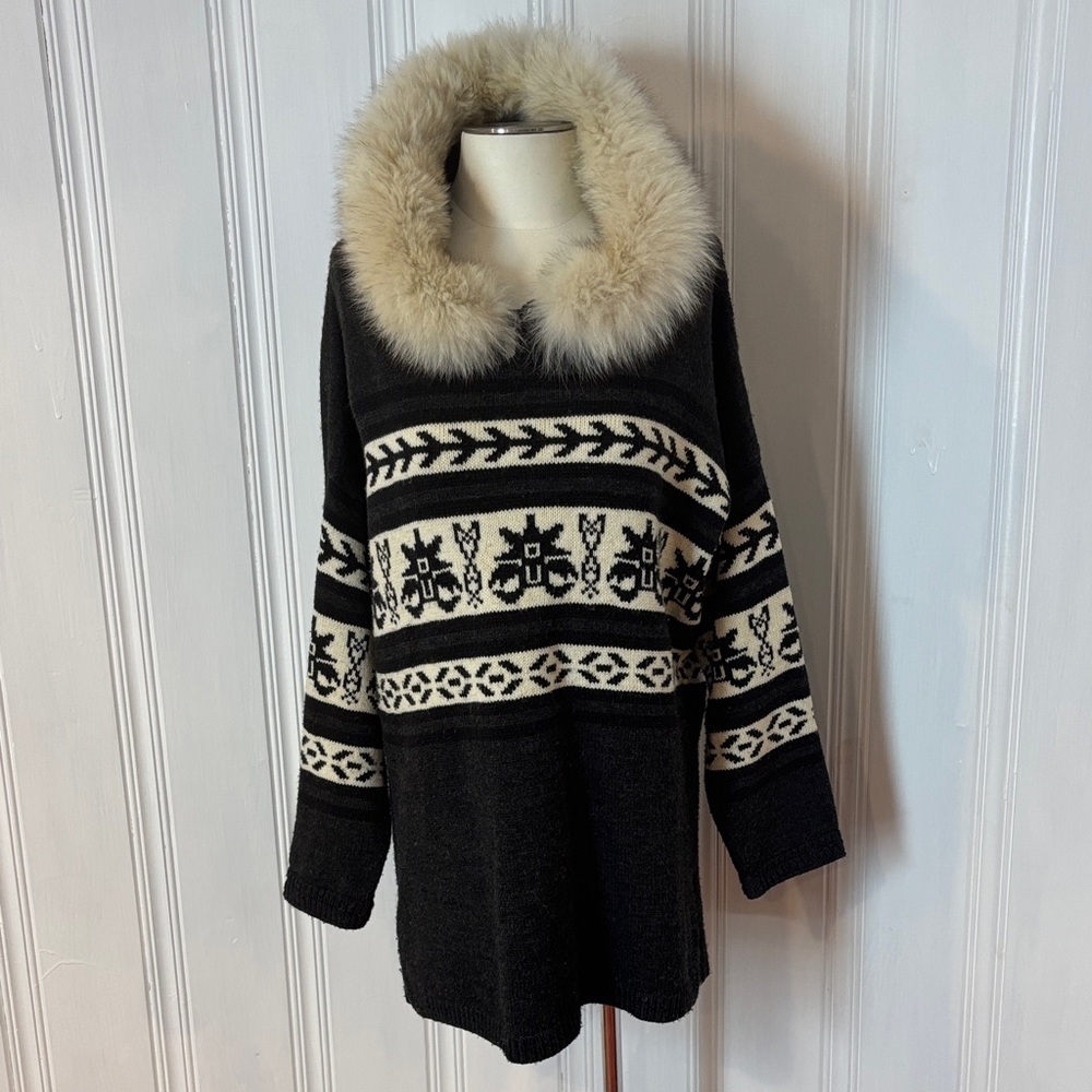 HARRICANA Hooded Wool Blend Nordic Tunic Sweater with Removable Fur Trim